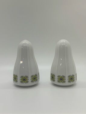 Vintage Mid-Century Modern Ceramic Salt & Pepper Shakers Geometric Pattern
